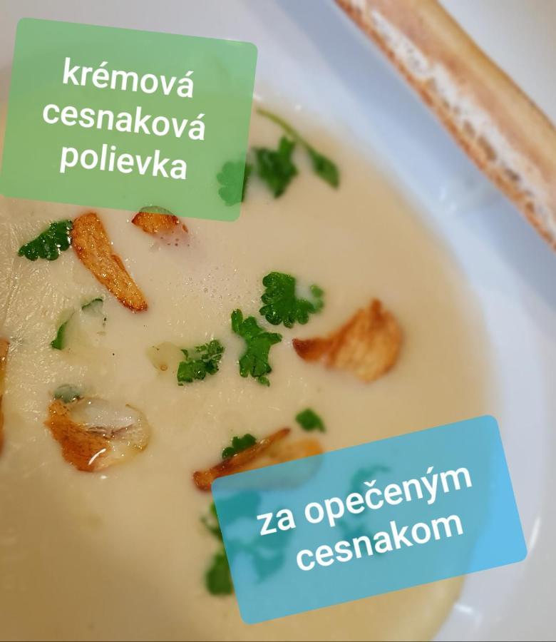 Pizzeria Alzbetka Ξενοδοχείο Strecno Εξωτερικό φωτογραφία