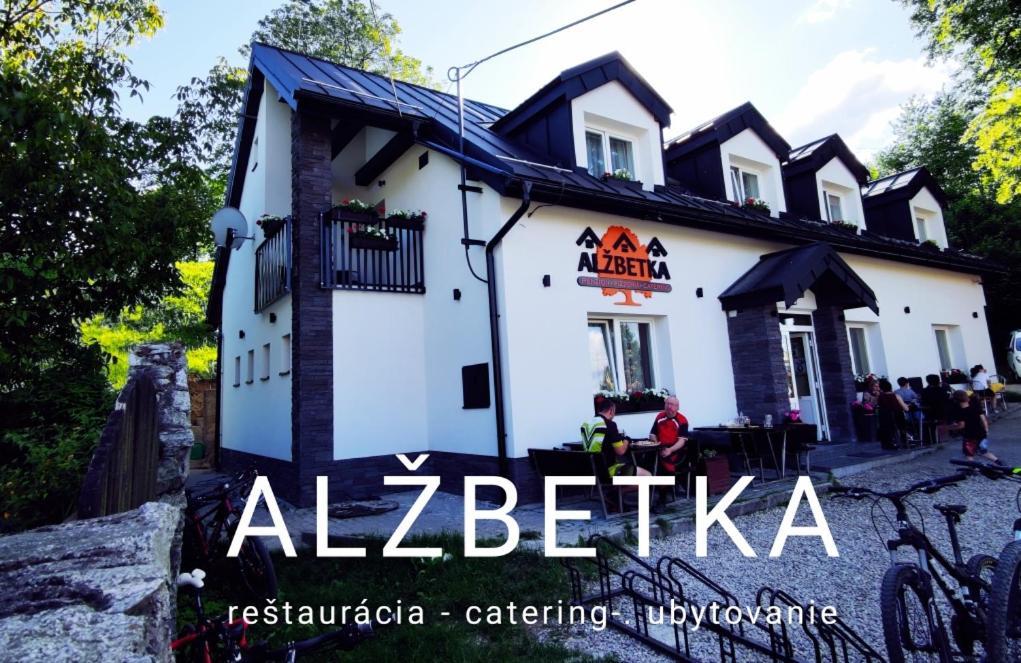 Pizzeria Alzbetka Ξενοδοχείο Strecno Εξωτερικό φωτογραφία