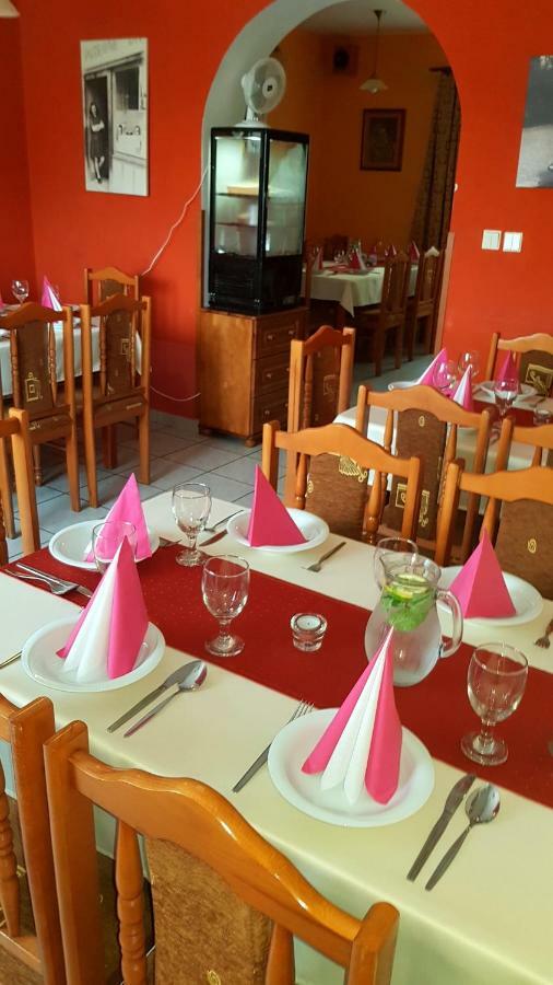 Pizzeria Alzbetka Ξενοδοχείο Strecno Εξωτερικό φωτογραφία